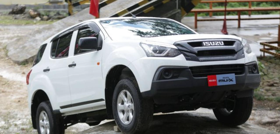assets/img/MU-X – 4X4